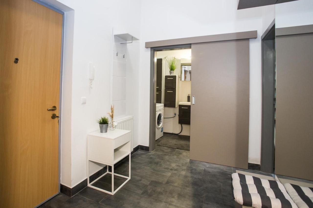 Aradi Apartment Budapest Luaran gambar